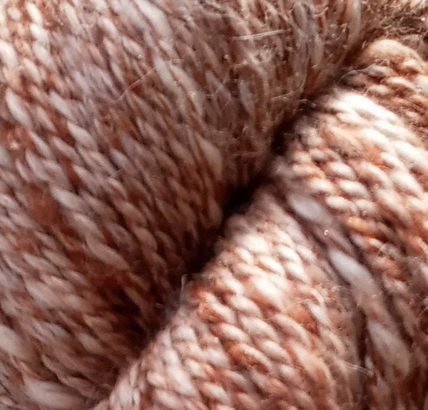 Lujoso by Araucania Yarns