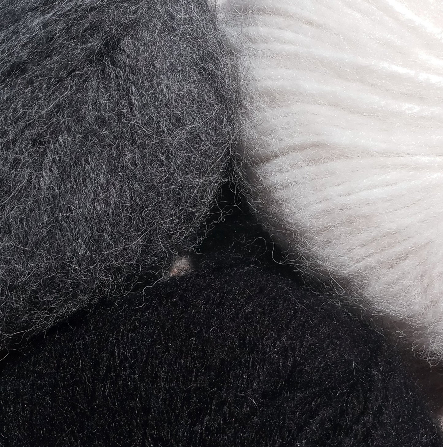 Baby Alpaca Brush by Plymouth Yarn