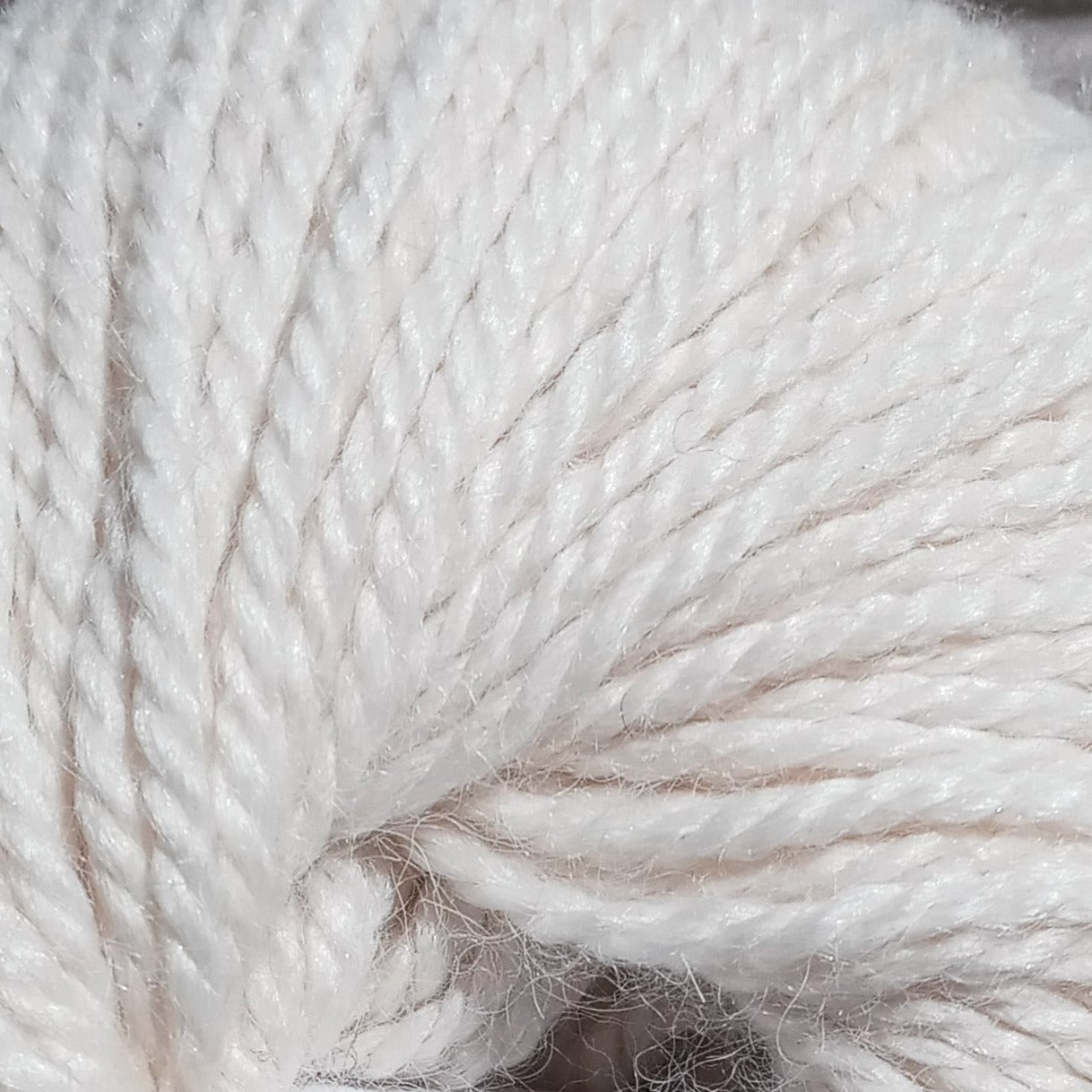 Paca de Seda by The Alpaca Yarn Company